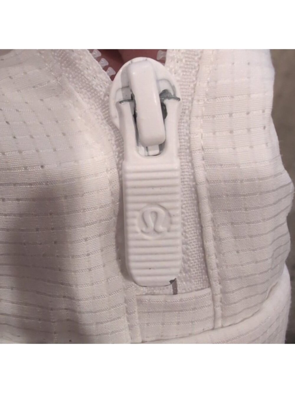 Lululemon Pack Light 1/2 Zip Pullover White - Picture 7 of 13